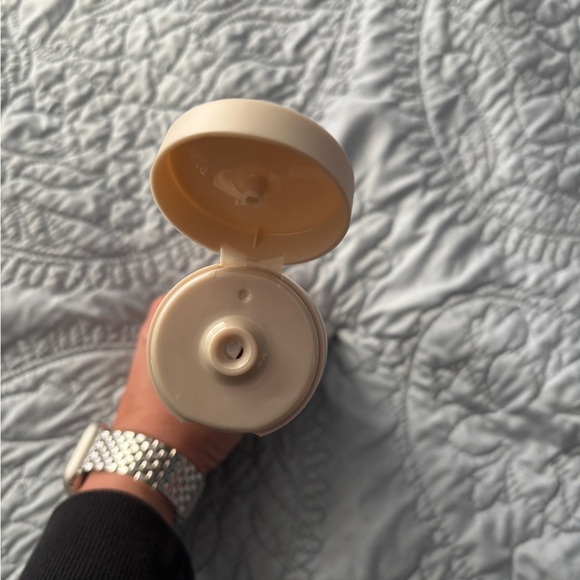 OUAI Curl Crème - Picture 3 of 3